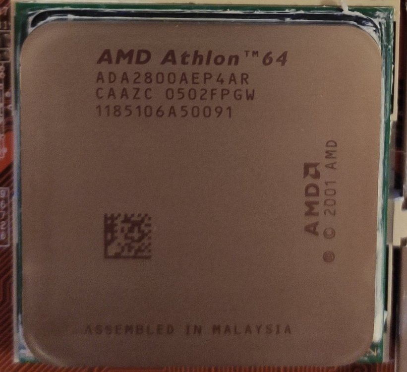 athlon2800_ADA2800AEP4AR.thumb.jpg.3568aacfdd1047011ad4fb008397478e.jpg